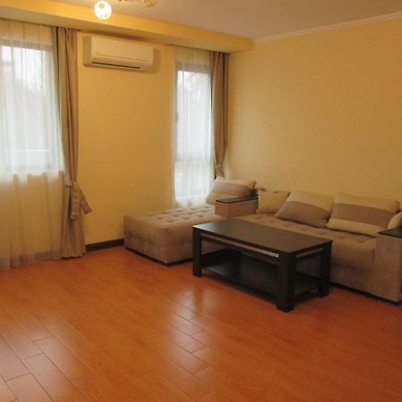One Bedroom Apartment 1 - Restaurant Stadium Plovdiv Buitenkant foto