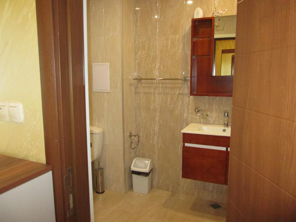 One Bedroom Apartment 1 - Restaurant Stadium Plovdiv Buitenkant foto